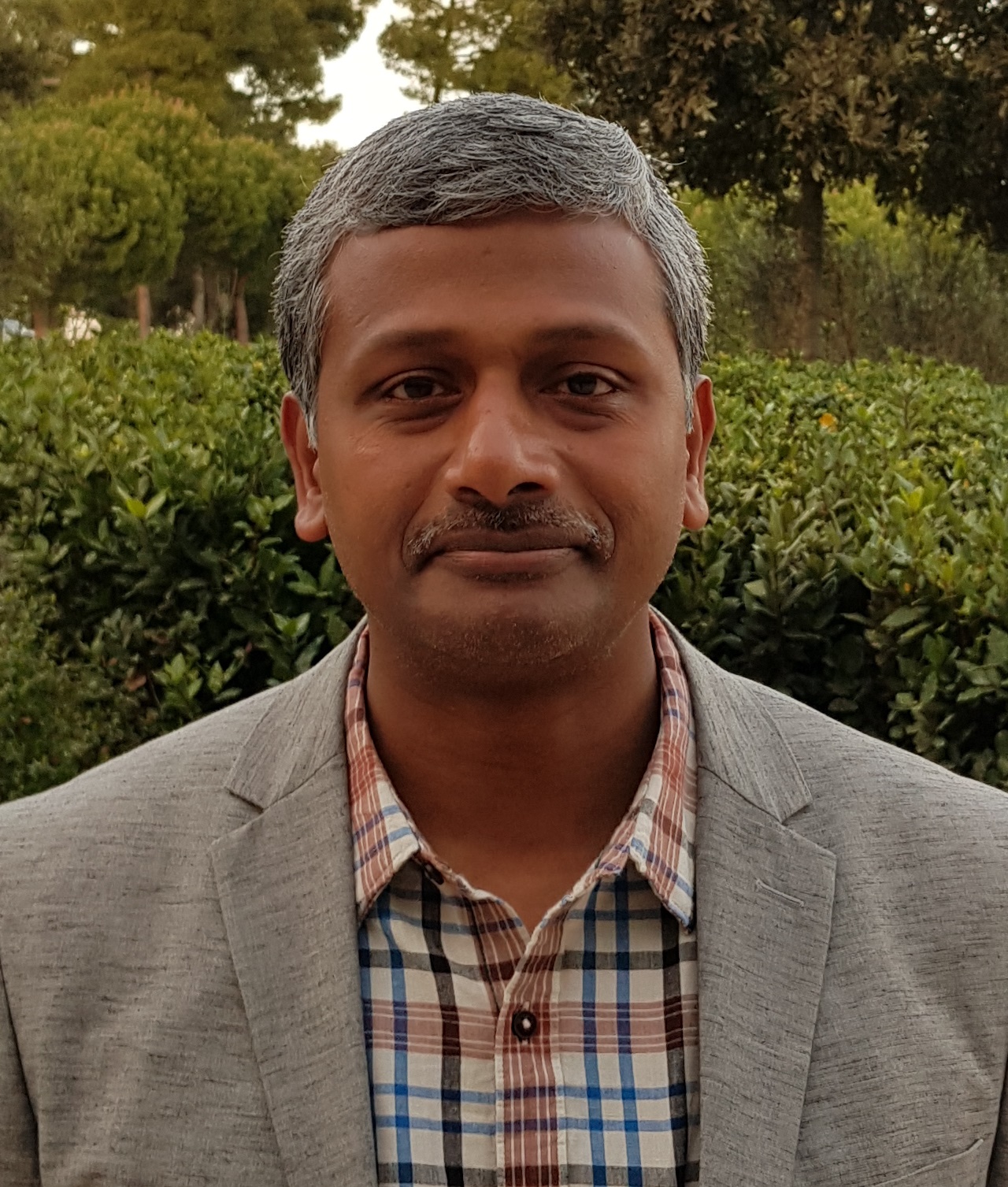 Prof. Manu Santhanam